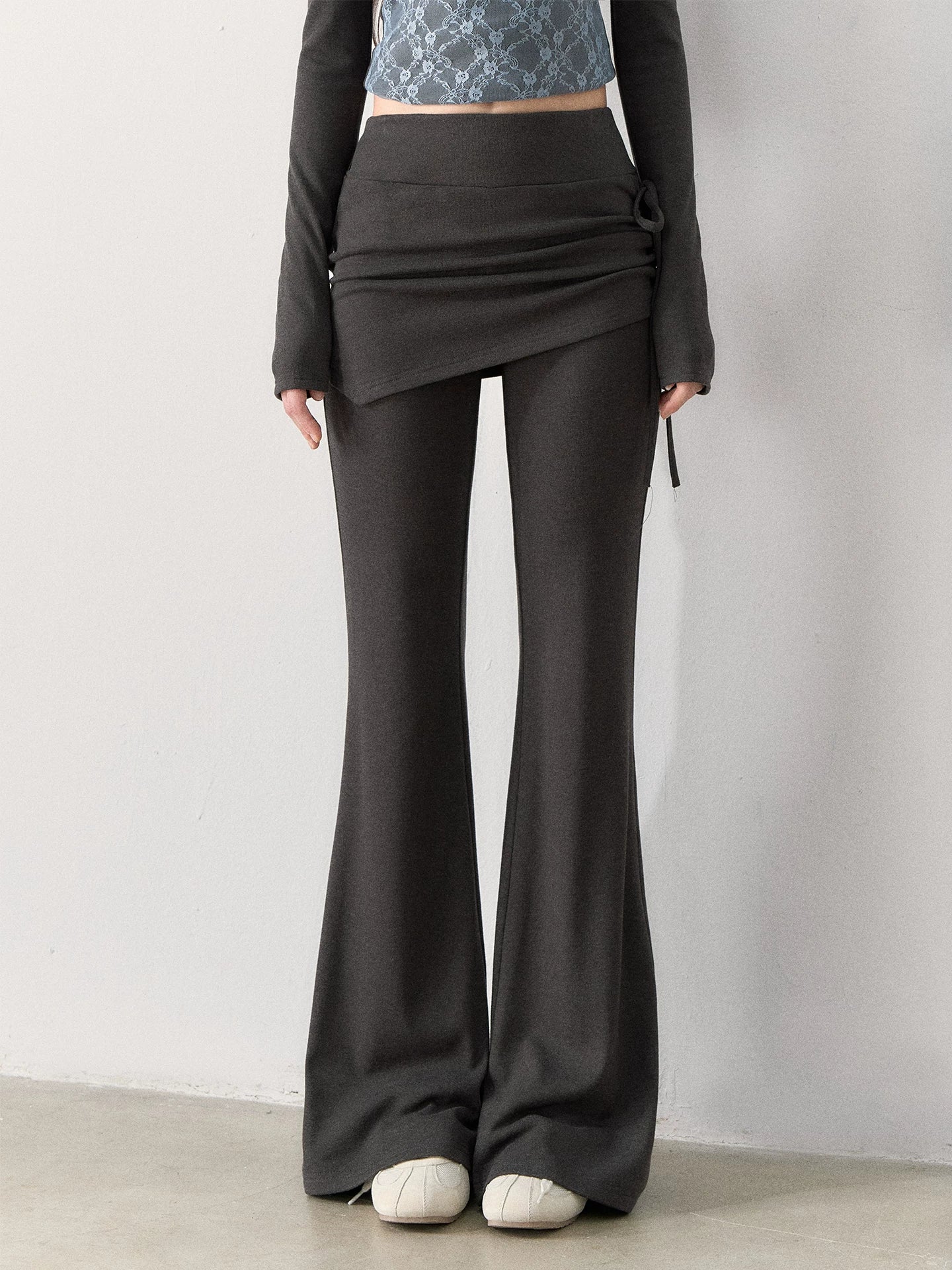 [TMMG] Lace-Trimmed Layered Knit Top & Flared Pants Set
