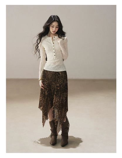 AOMALM - "Clear Lines" Long-Sleeve Finger-Hole Flared Sleeve Knit Top