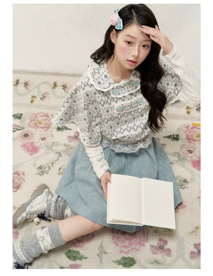 [RF] Mist Gray Argyle Jacquard Cropped Poncho-Style Pullover with Lace Trim