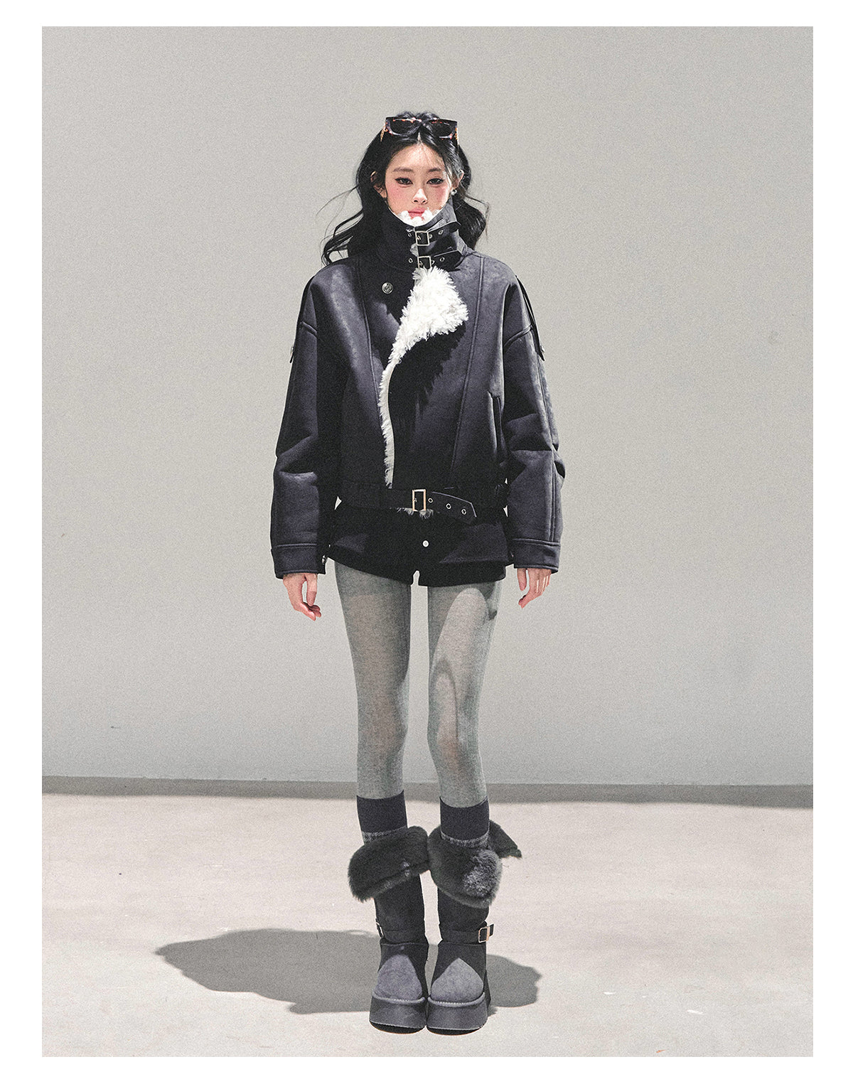 少也眼 "Time’s Hidden Reef" Faux Fur-Lined Cotton Jacket with Belt 8731321