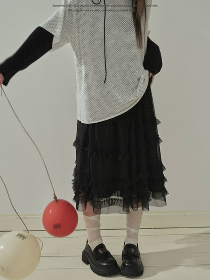 "Soft Check Layers" Plaid Mesh Midi Skirt (White Plaid / Black Plaid)