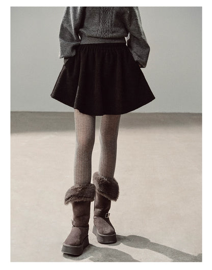 AOMALM - "Winter Traces" Black Pleated A-Line Mini Skirt
