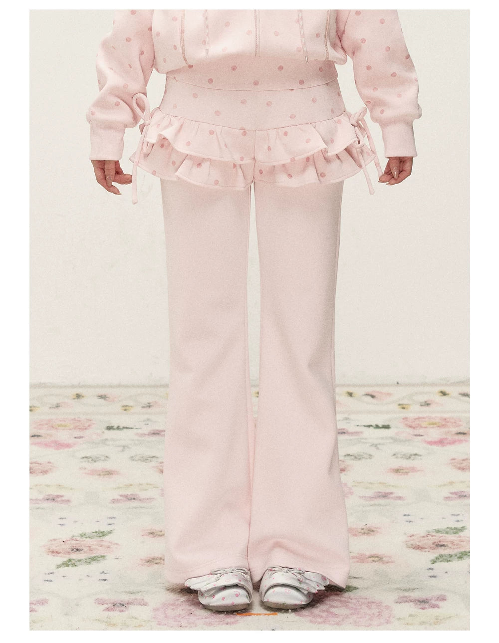[RF] Polka Dot Hoodie and Pants Set with Zip Closure in Soft Pink