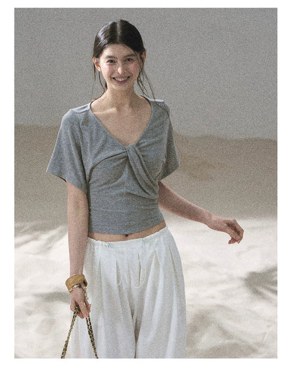 "Moonlight on Water" Twist-Front Cropped T-Shirt (Silver Mink Gray/ Mist Blue)