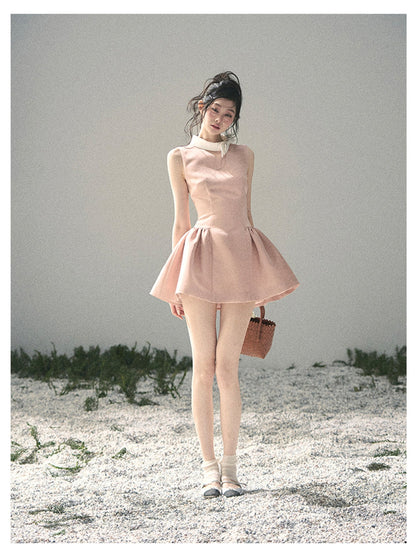 少也眼 “Satin Poise” Coral Pink French A-Line Dress 145