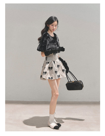 少也眼 “Whispers of Moss” Sparkle-Lined Gown with Faux-Fur Cape - Khaki/Black 6412124145