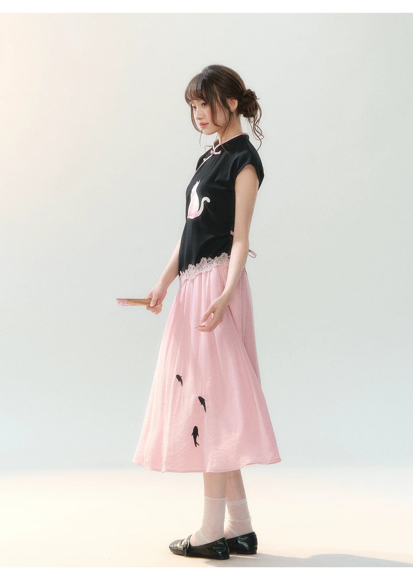 "Pink Letter, Cat’s Silhouette" New Chinese Embroidered Skirt Set SH2026223
