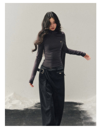 少也眼 "Essential Muse" Deep Slate Gray Cropped Long-Sleeve Knit Top