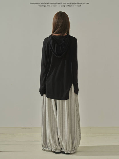 "Summer Haze" Hooded Knit Sun Protection Long Sleeve T-Shirt (Black / White)