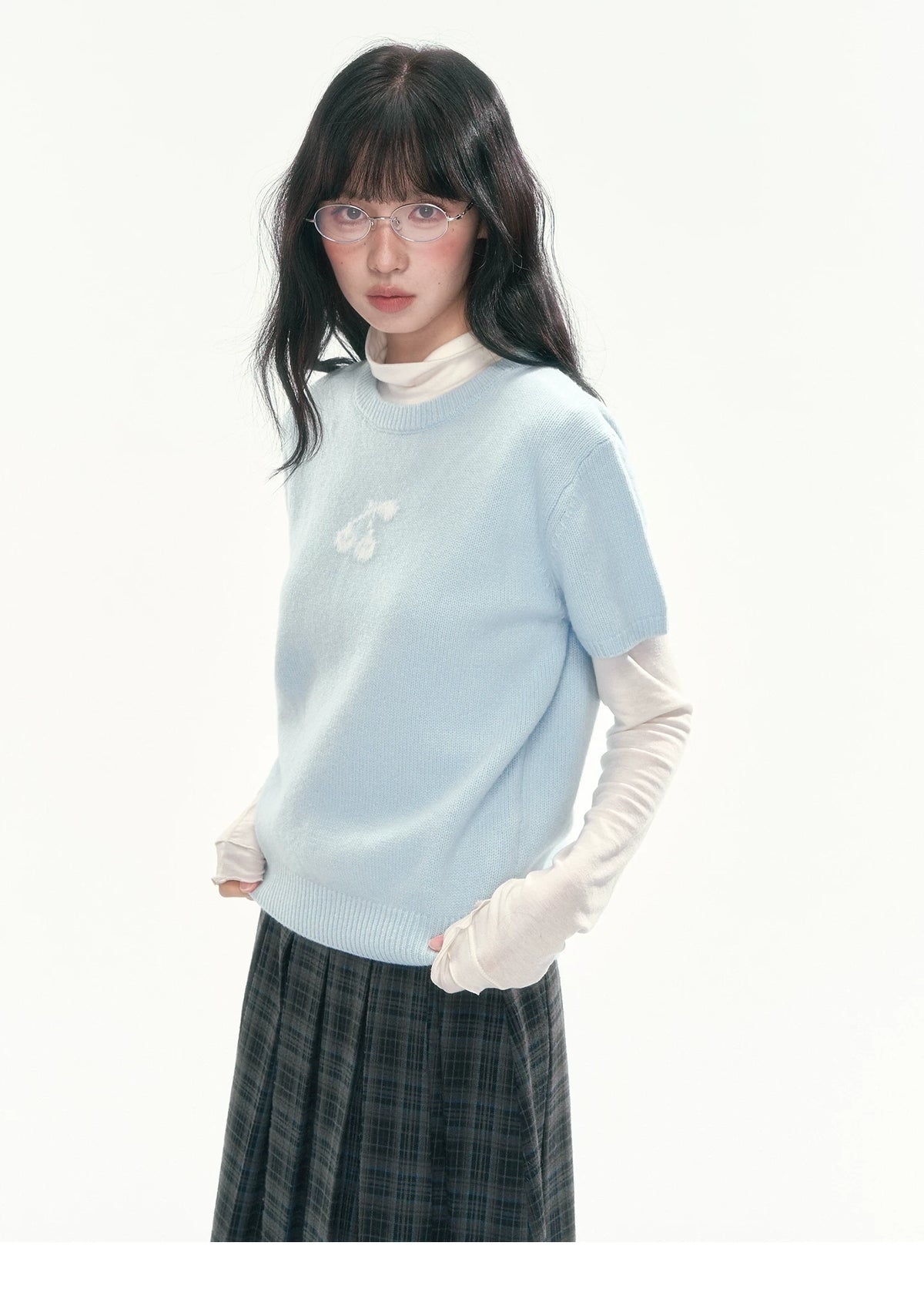 [CAN] Cropped Knit Top with Cherry Jacquard Detail