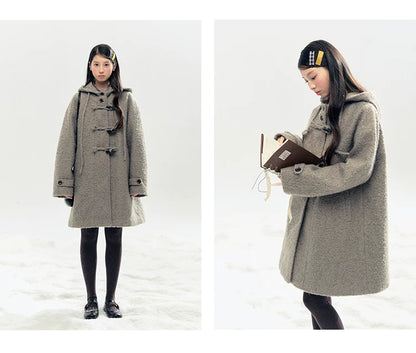 "Pinecone Post" Frost Gray Hooded Down Duffle Coat