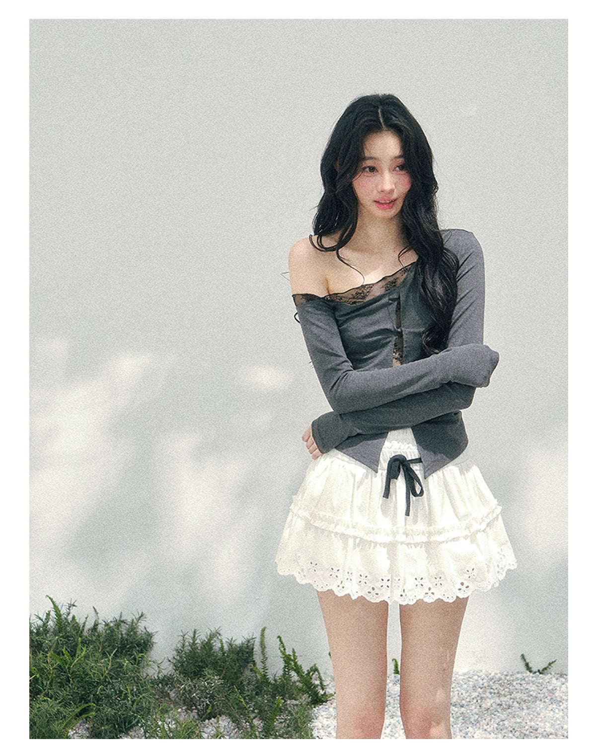 少也眼 “She Becomes Poetry in Motion” Layered One-Shoulder Lace Top - Deep Rock Gray 78967896