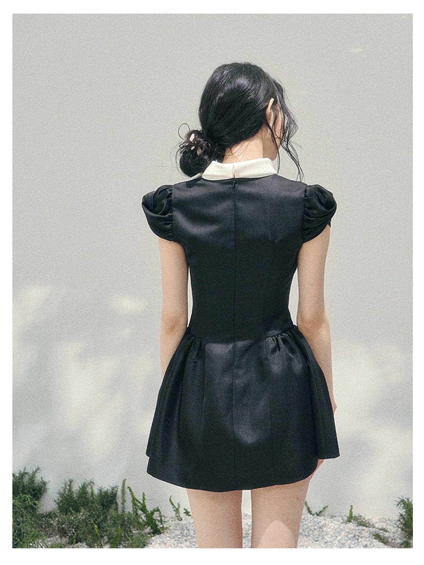 少也眼 “Satin Poise” Tranquil Black Puff Sleeve French A-Line Dress 145