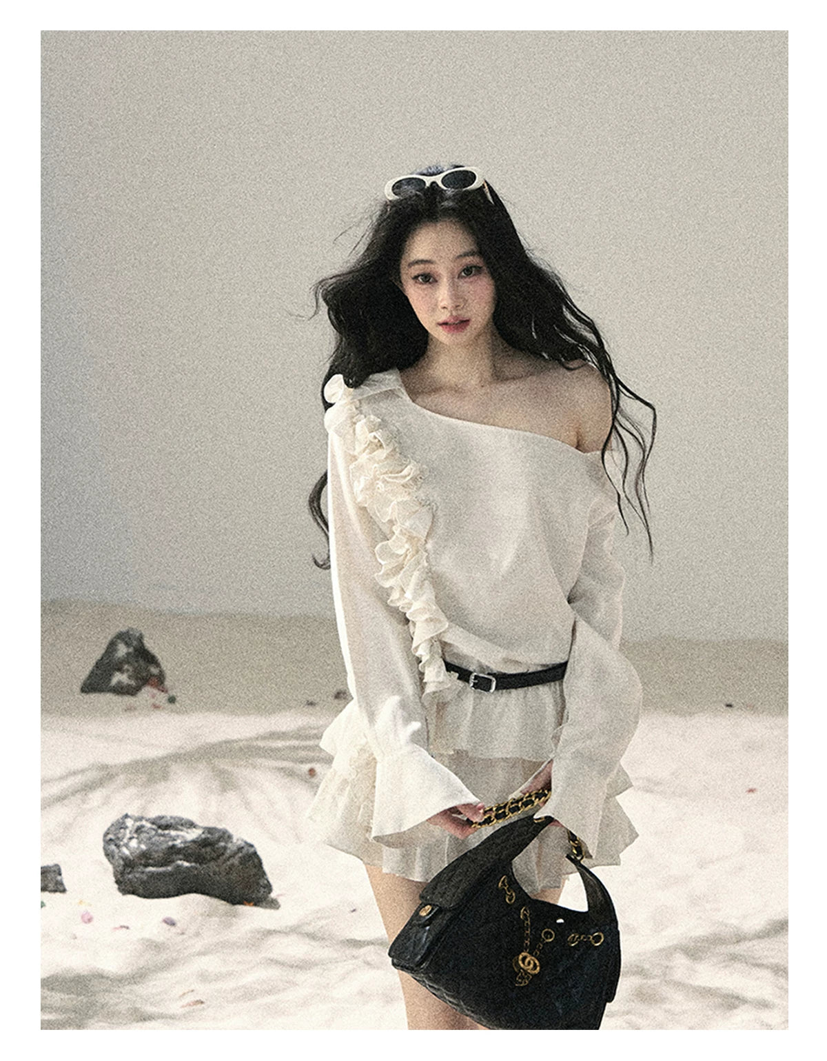 "Petals of Early Summer" Mist White Ruffle One-Shoulder Cake Dress (With Belt) 58648