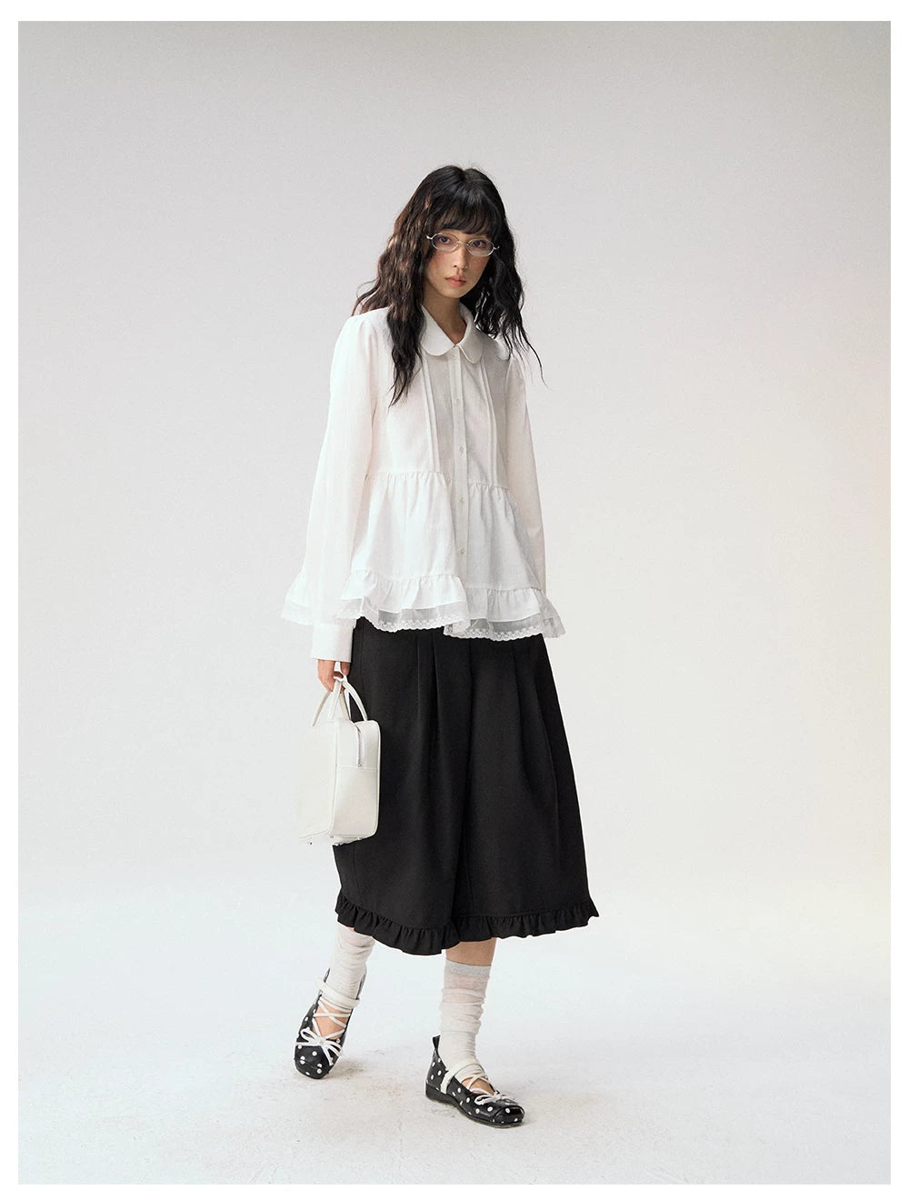 [CAN] "Misty Gardenia" White Lace Ruffle Doll Collar Blouse
