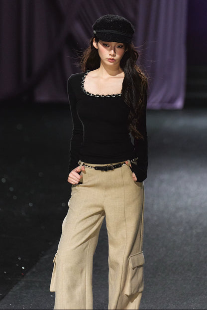 "Heiress Charm" Square Neck Knit Top (Black/ Light Apricot)