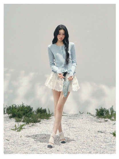 少也眼 “Pearl Whisper” Moonlight Blue Cable-Knit Ruffle-Hem Cropped Cardigan 626586578