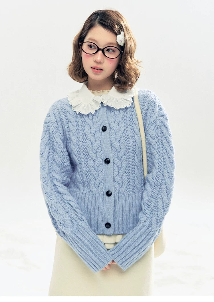 "Cotton Mousse" Cable Knit Cardigan with Detachable Ruffle Collar (Cotton Blue/ Soft White)