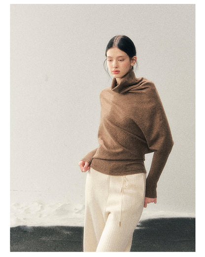 少也眼 "Ember at Dusk" High-Neck Cozy Knit Top – Milk Tea