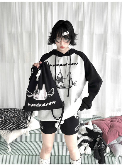 Angel Wing Details Printed Oversized Knit Hoodie & Shorts Set