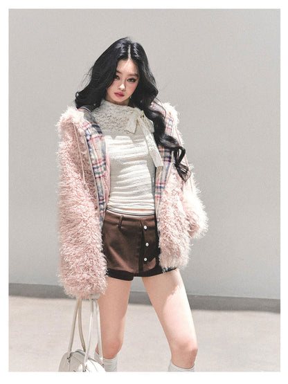 少也眼 "Echoes of a Dream" Pink Sherpa Hooded Jacket