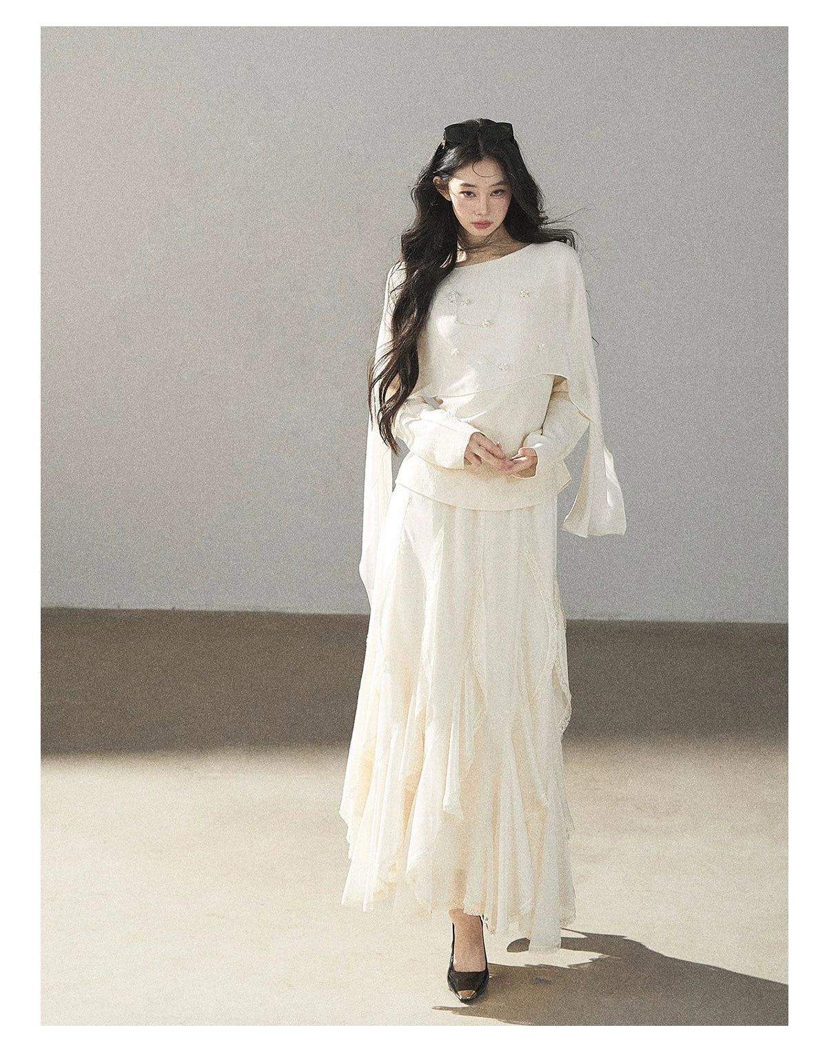 AOMALM - Layered Chiffon Shawl Top with Floral Detail