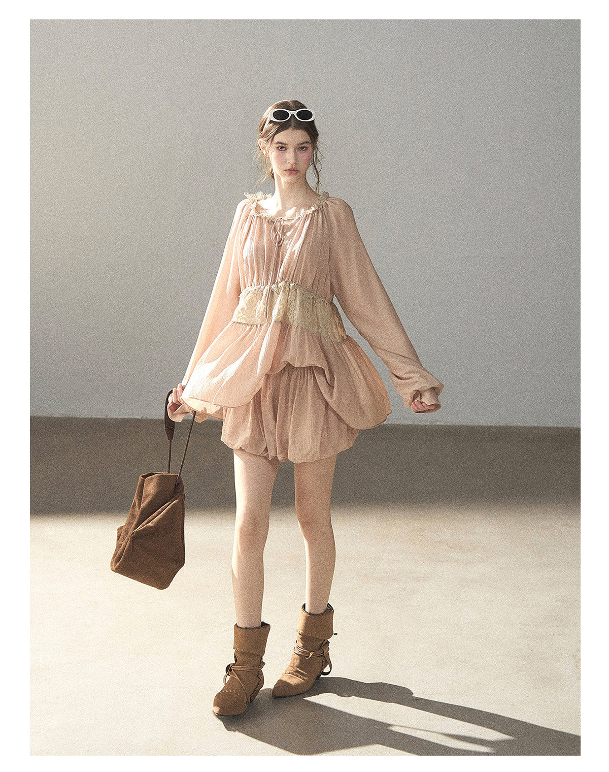 170726 "Ripples of Autumn" Milk Tea Lace Blouse & Bubble Shorts Set