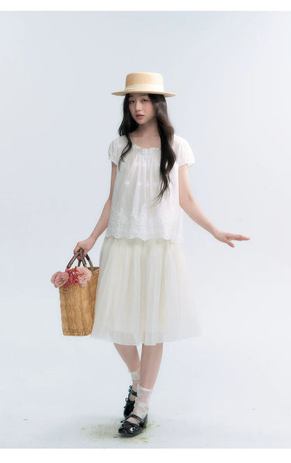 "Light Steps" Oat Apricot Pleated Lace Midi Skirt
