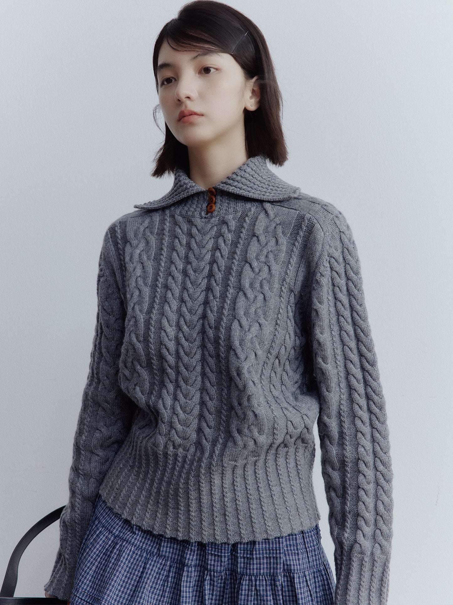 FUSSED A Nerd’s Daily Twist Cable & Textured Pullover – Mist Grey FOF-25SS164a
