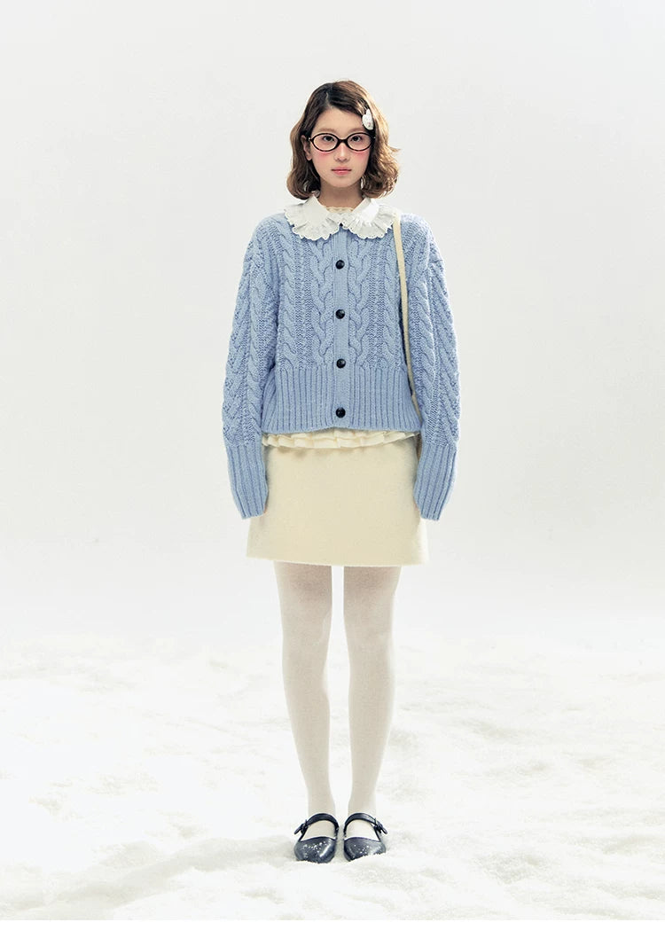 "Cotton Mousse" Cable Knit Cardigan with Detachable Ruffle Collar (Cotton Blue/ Soft White)
