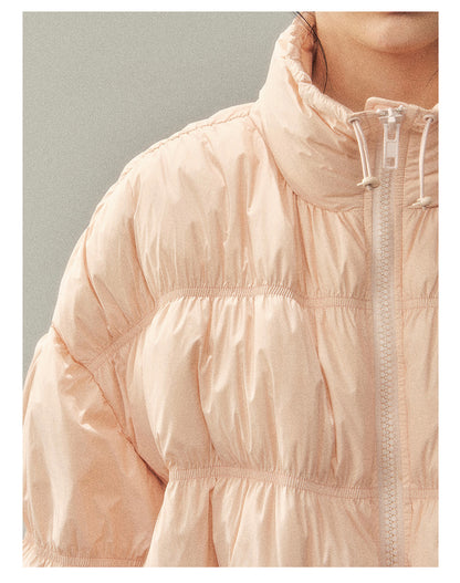 少也眼 “She Gazes at the Snow” White Duck Down Cropped Jacket - Lotus Root Pink
