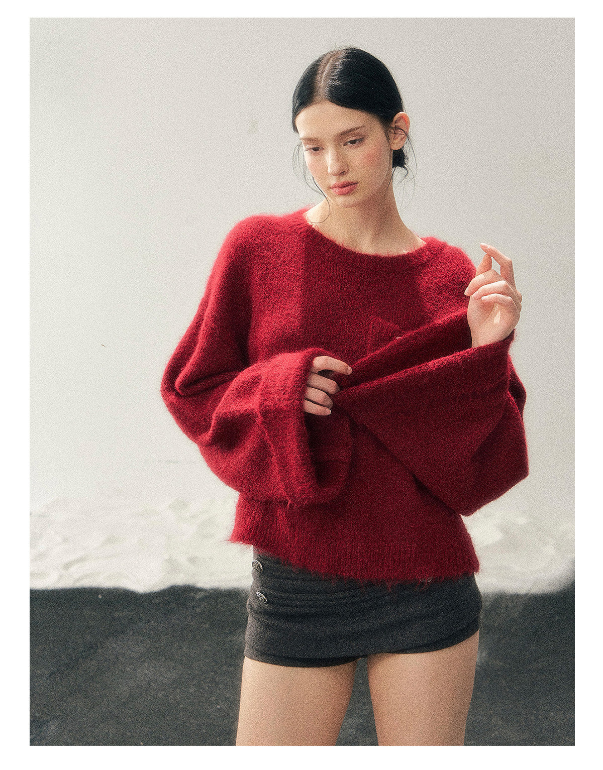 少也眼 “Winter Snow Holds Gentle Warmth” Angora-Blend French Red Knit Sweater