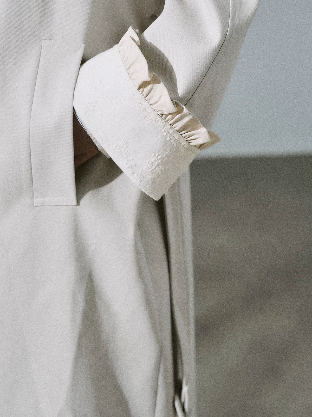 LOST FOREST - Light Milk Tea Lyocell Trench Coat
