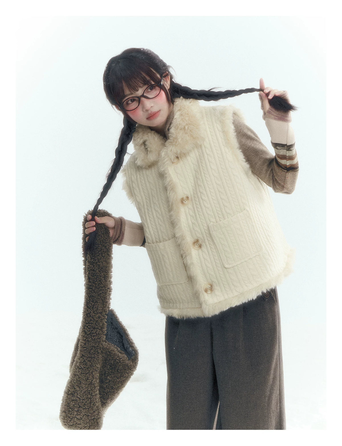 Horridale - Cream Beige Reversible Knit Vest with Detachable Bow