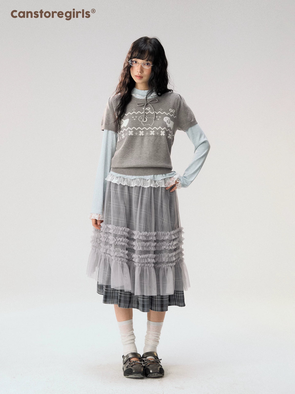 [CAN] "Little Lamb Adventure" Gray Jacquard Bow-Detail Short Sleeve Knit Top