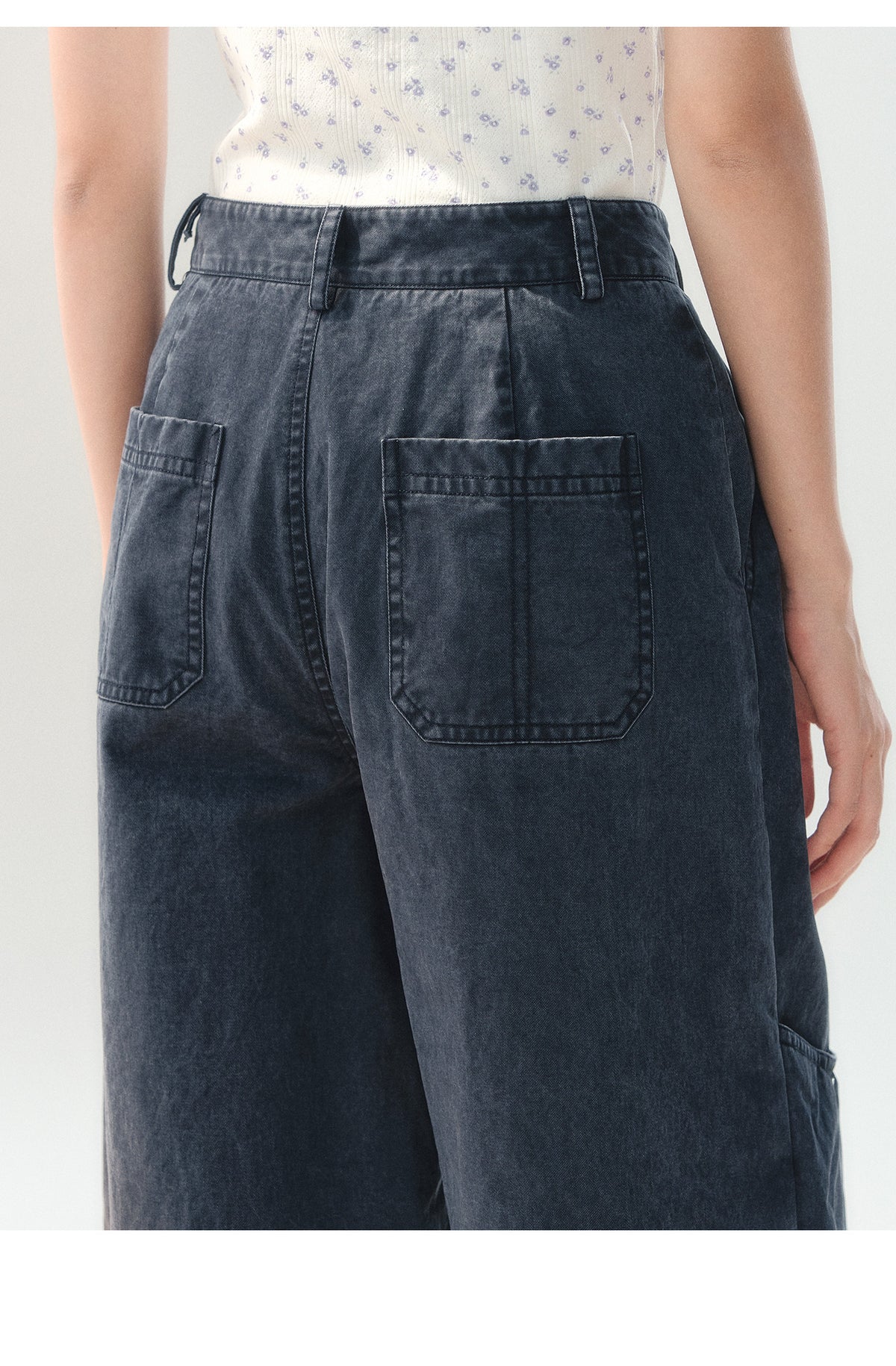 [CAN] "Tomorrow's Star" Dark Indigo Studded Wide-Leg Denim Jeans