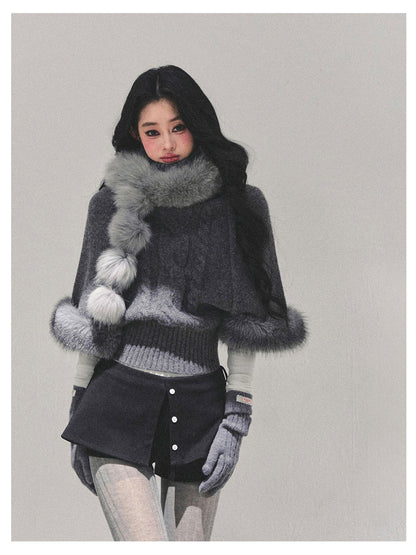少也眼 “Only She Remains Awake" Gray Mohair High-Neck Knit Sweater (with detachable faux fur)