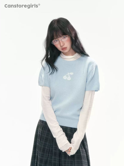[CAN] Cropped Knit Top with Cherry Jacquard Detail
