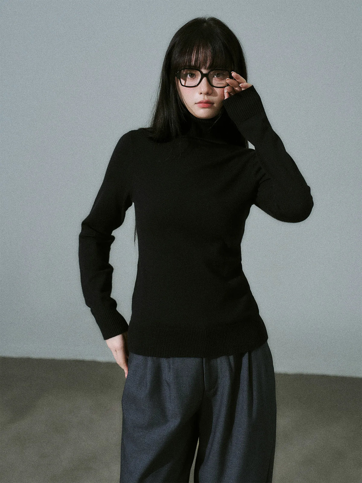 LOST FOREST - Stretch High-Neck Base-Layer Top (Apricot / Black / Dusty Pink / Deep Brown)