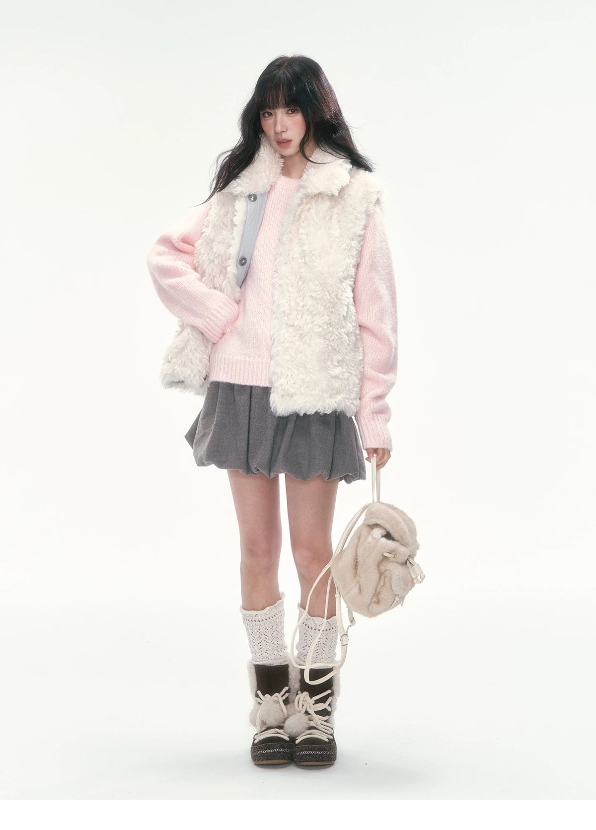 [CAN] Reversible Quilted Vest with Faux Fur Trim