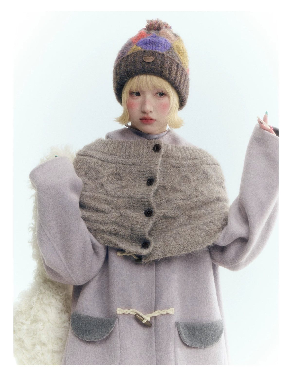 Horridale - Mist Gray Cable Knit Flower Button Shawl
