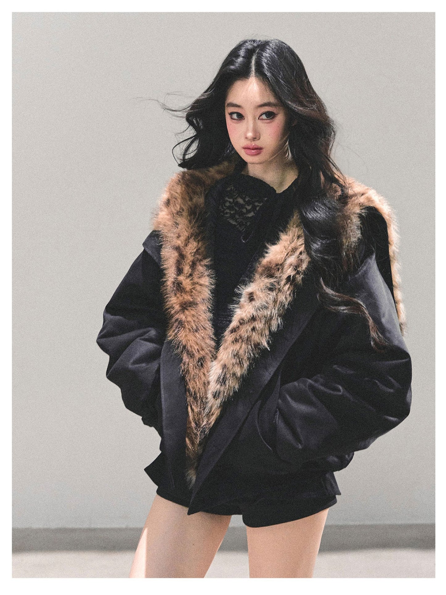 "降落在你怀中" Falling Into You Fleece Jacket - Black