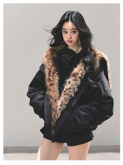 "降落在你怀中" Falling Into You Fleece Jacket - Black