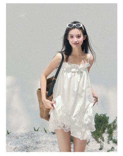 “Bouquet Summer” Camellia White Lace Babydoll Top
