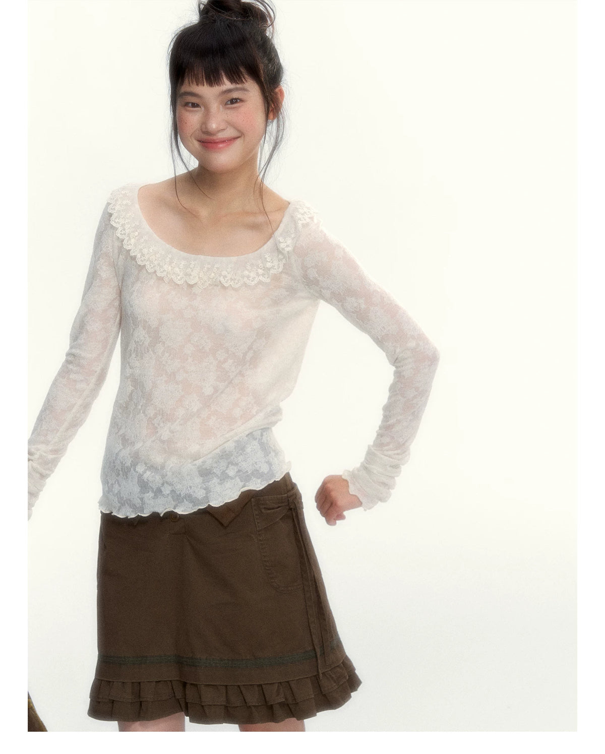 “Everyday Mist” Jacquard Lace Layering Top ( Ivory / Fog Gray )