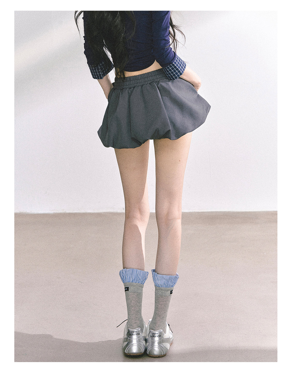 少也眼 “City Muse" High-Waist Tulip Mini Skirt - Gray 7520678