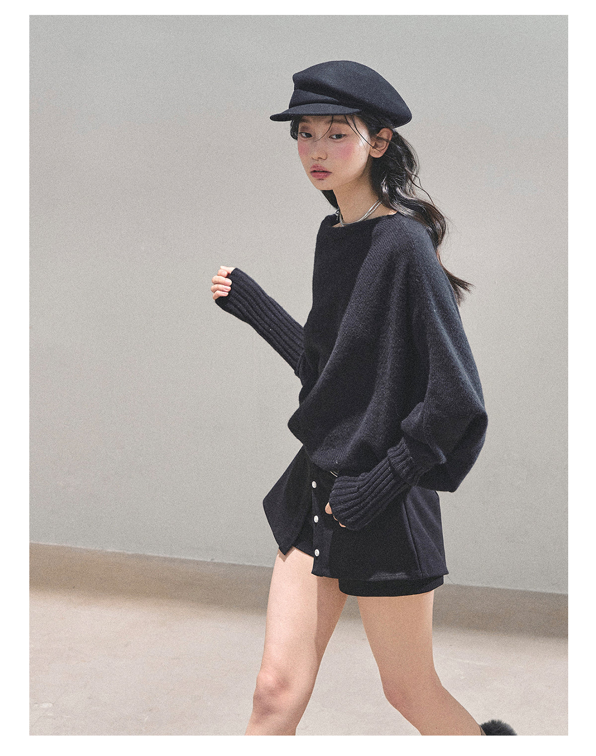 少也眼 “Soft Minimalism” Off-Shoulder Versatile Knit Top - Black 6416515