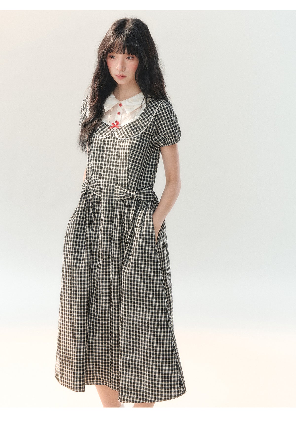 [CAN] "Black Cherry Check" Black Bow Doll Collar Dress