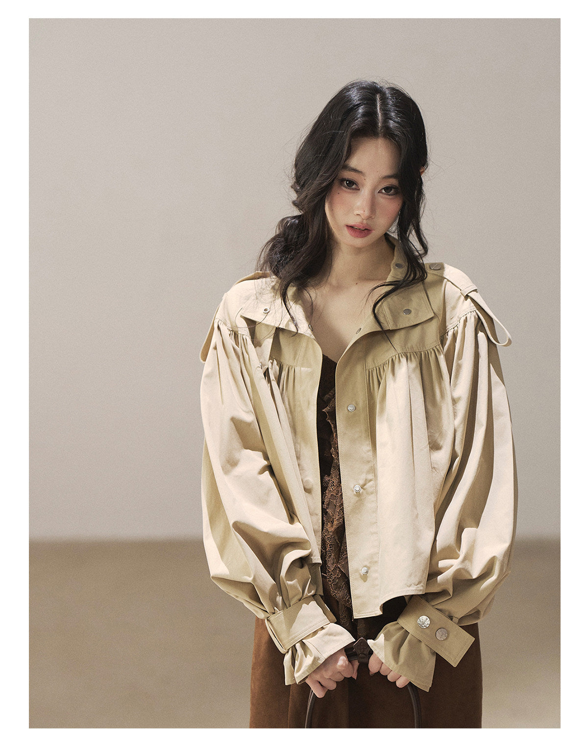 170726 "Where the Wind Wanders" Light Sand Cropped Utility Jacket