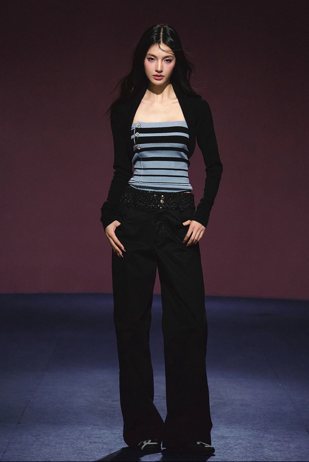 Vintage Stripe Contrast Knit Cami & Cropped Cardigan Set (Light Gray/ Black Blue)
